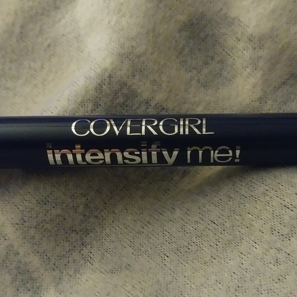 Intensify me eyeliner